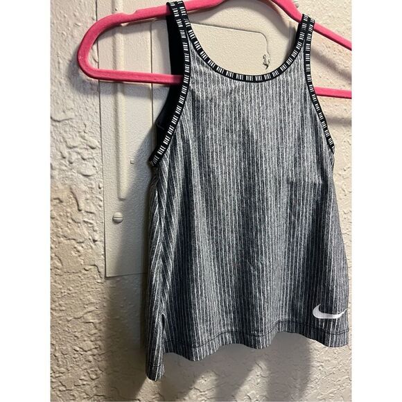 Nike Dri-Fit Grey Striped Kids Tank Top Little Girls Size Small - Picture 2 of 8